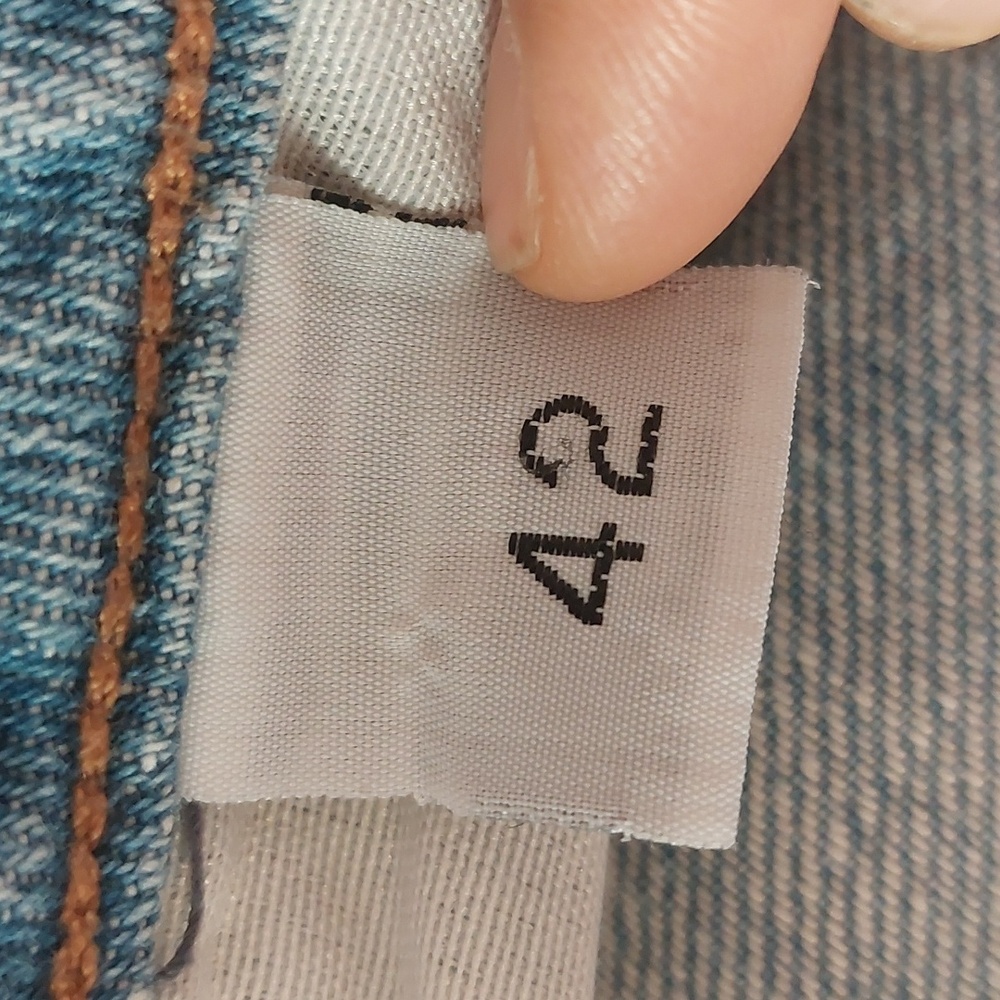 Vintage Patchwork Made In Brazil Light Wash Blue Denim Booty Jean Shorts Size 8 - Picture 8 of 10